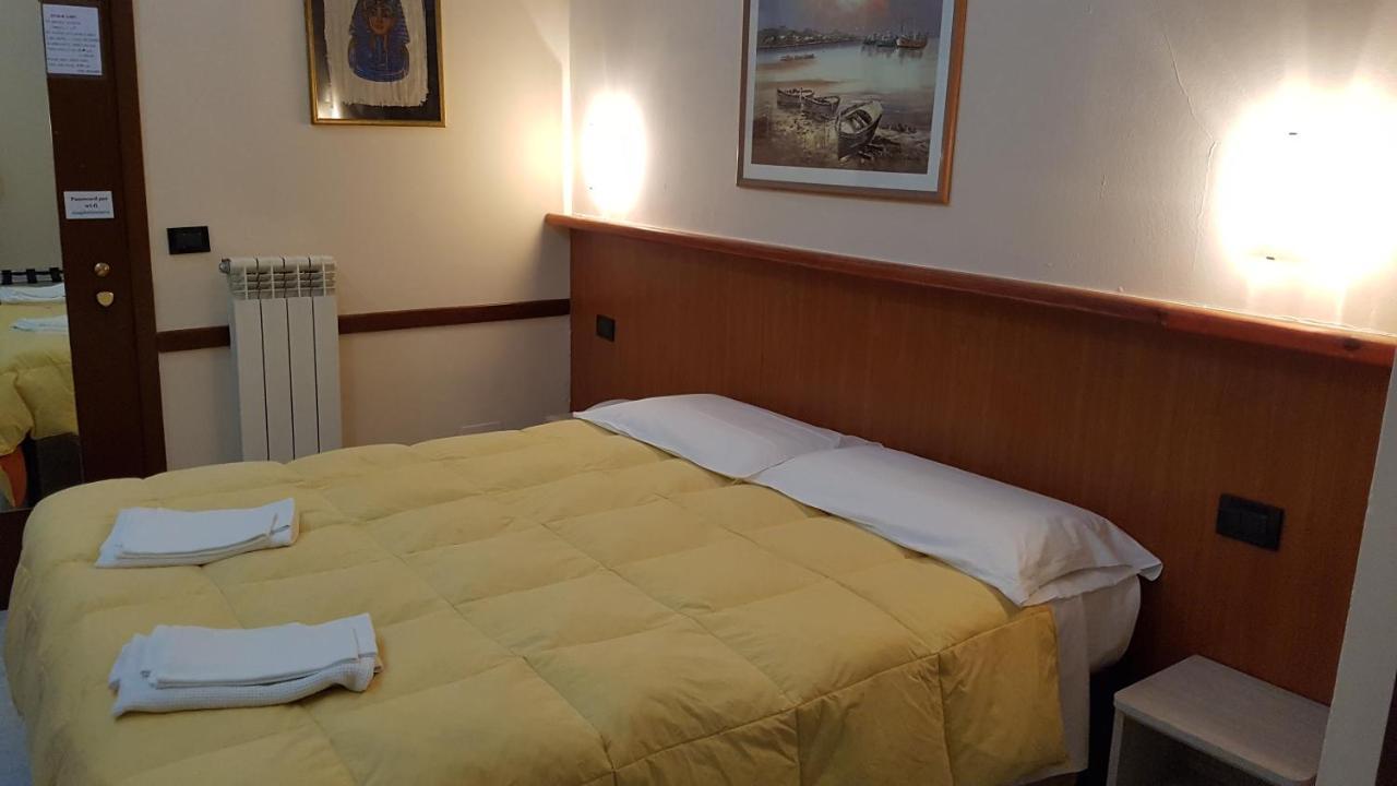 Modena Hotel Genoa